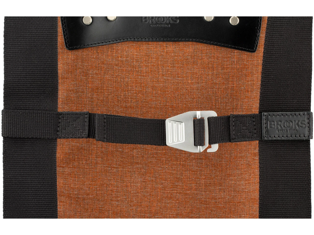 BROOKS Dalston Tex Nylon Small Rucksack 9 BROOKS Dalston Tex Nylon Small Rucksack - Image 7