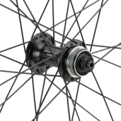 Bc Basic Urban Deore Disc Center Lock DT Swiss 533D 28" Laufrad -Fahrräder Verkäufe 397345