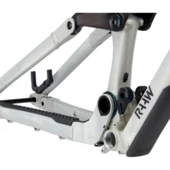 RAAW Mountain Bikes Madonna V2.2 29" Rahmenkit Mit ÖHLINS TTX 2 Air Und RXF38 M.2 -Fahrräder Verkäufe 459954