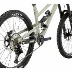 Commencal Clash Essential 27,5" Mountainbike 17 Commencal Clash Essential 27,5" Mountainbike -Fahrräder Verkäufe 436465
